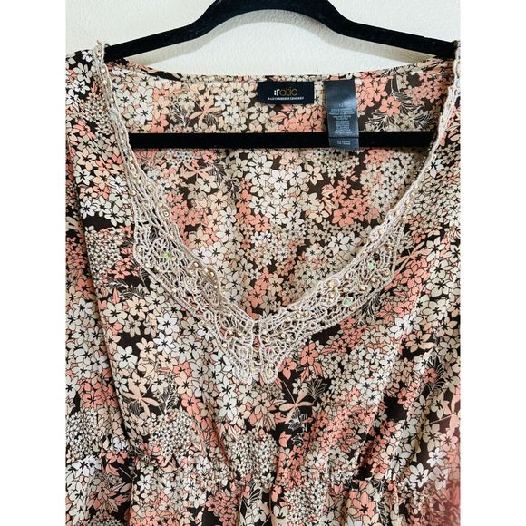 Ratio by Liz Claiborne BOHO Sheer Babydoll Top with Crocheted Neckline, Size 12 - Picture 2 of 4